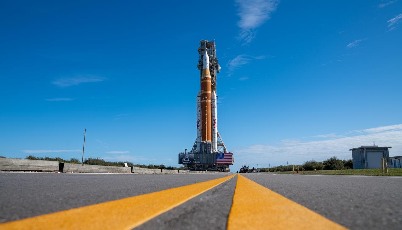 NASA's SLS rocket and Orion spacecraft rolling out to Launch Pad 39B for the Artemis II mission