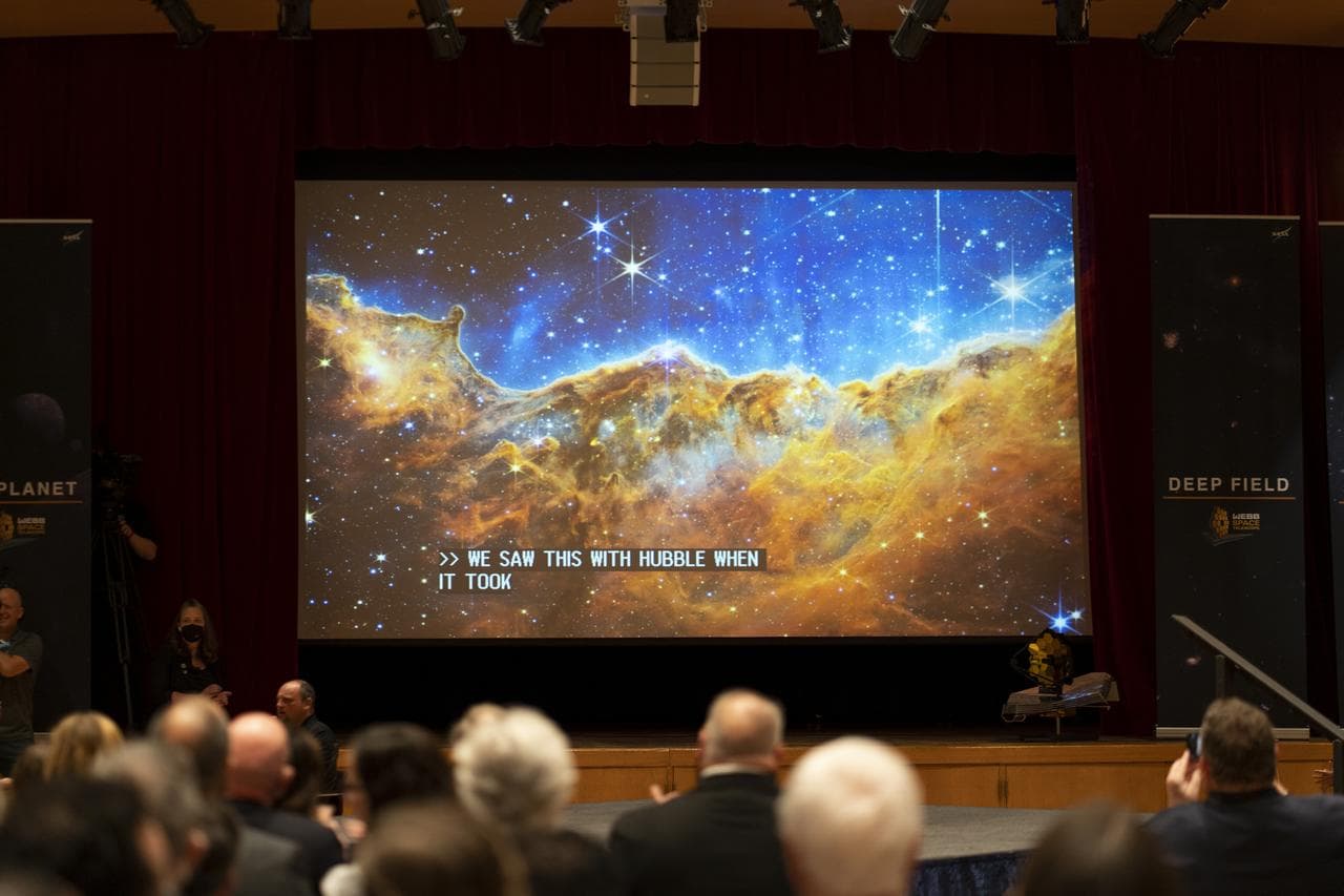 JWST's first full-colour image of the Carina Nebula revealing thousands of previously unseen stars