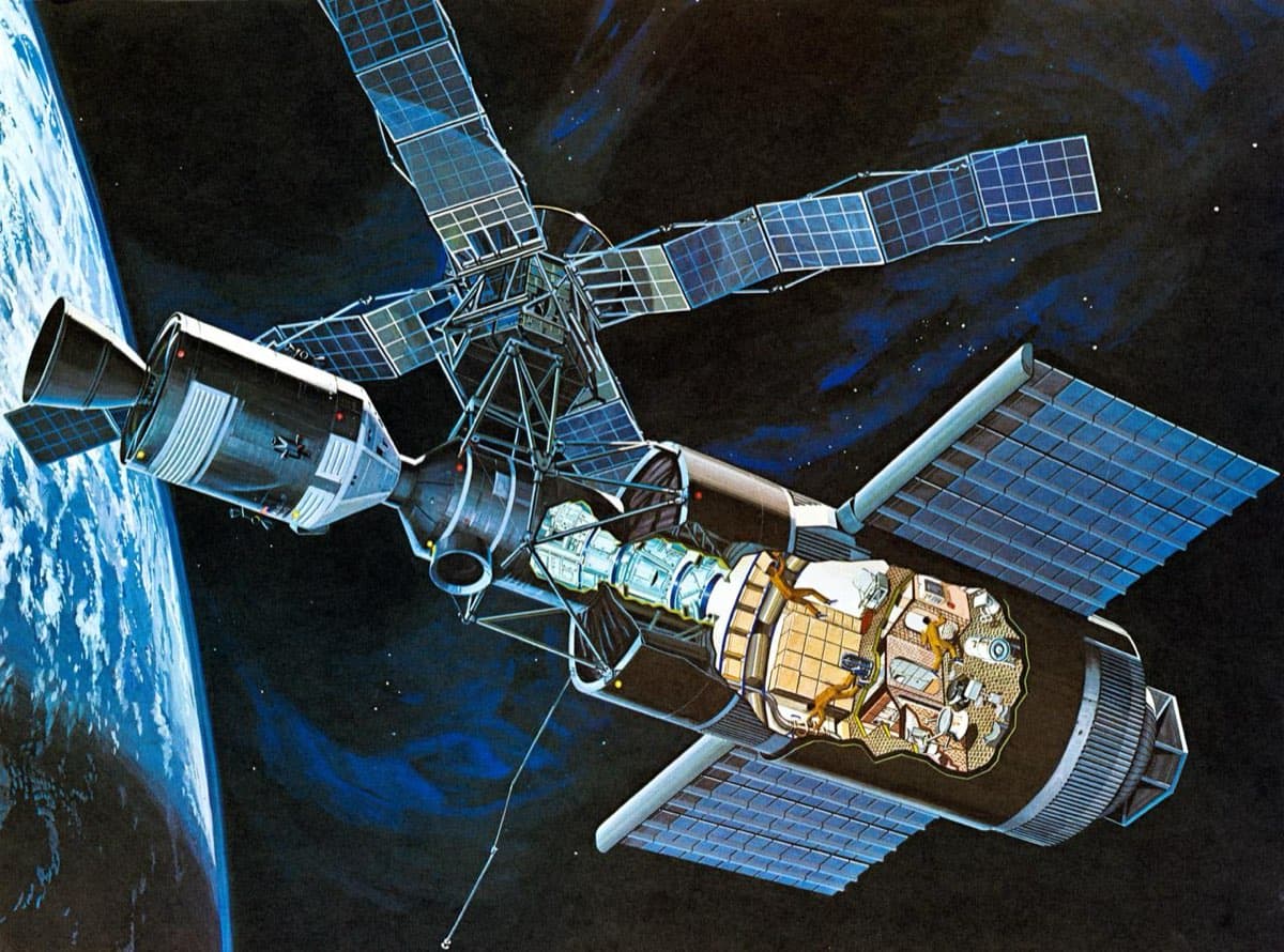Artist's concept of the Skylab space station cluster showing the Apollo Telescope Mount and workshop module