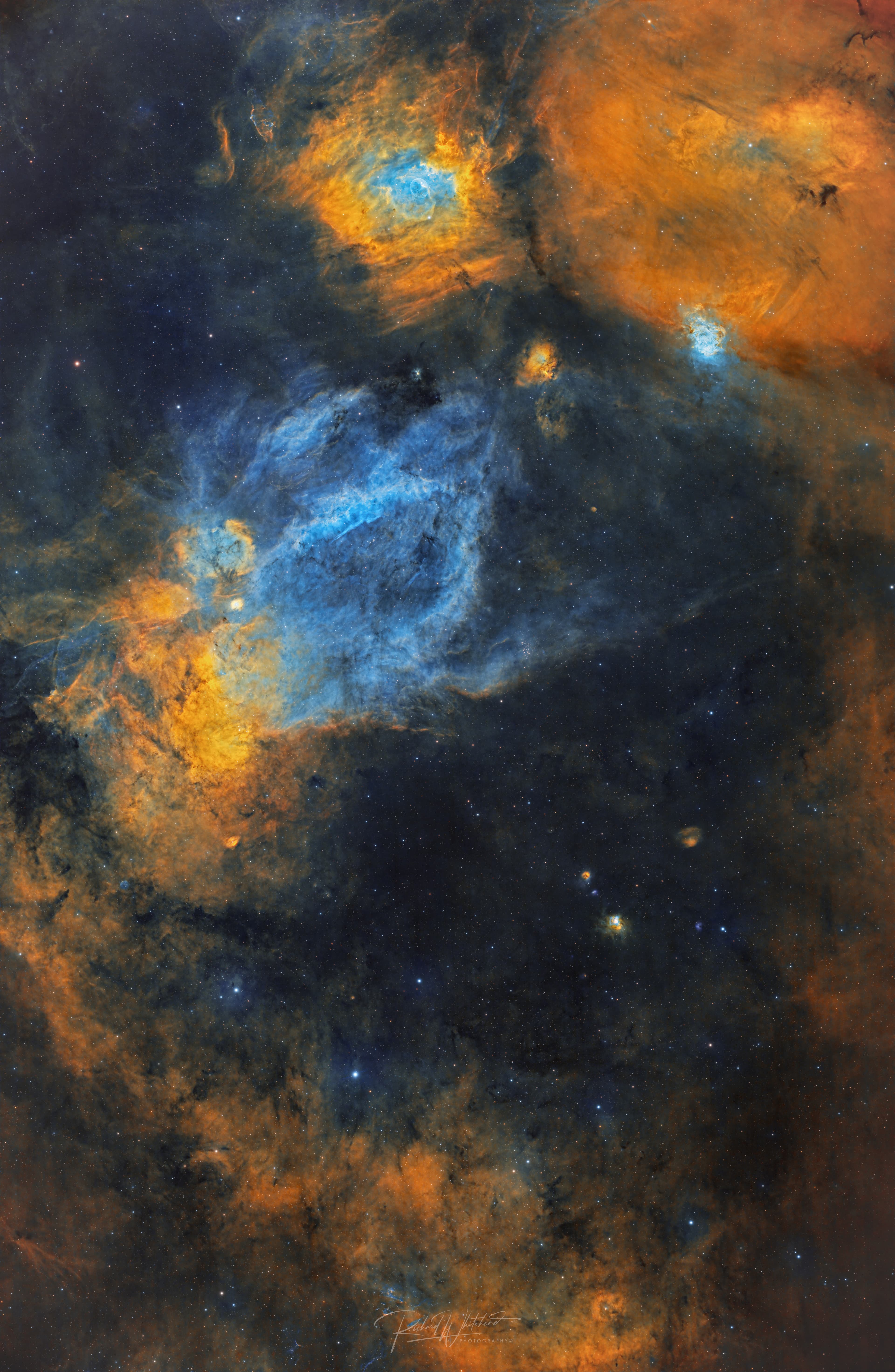The Claw and Bubble Nebulae