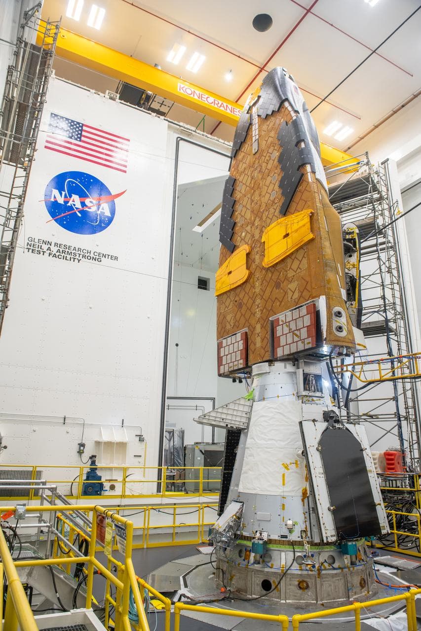 Sierra Space's Dream Chaser spaceplane, designed for cargo and crew missions