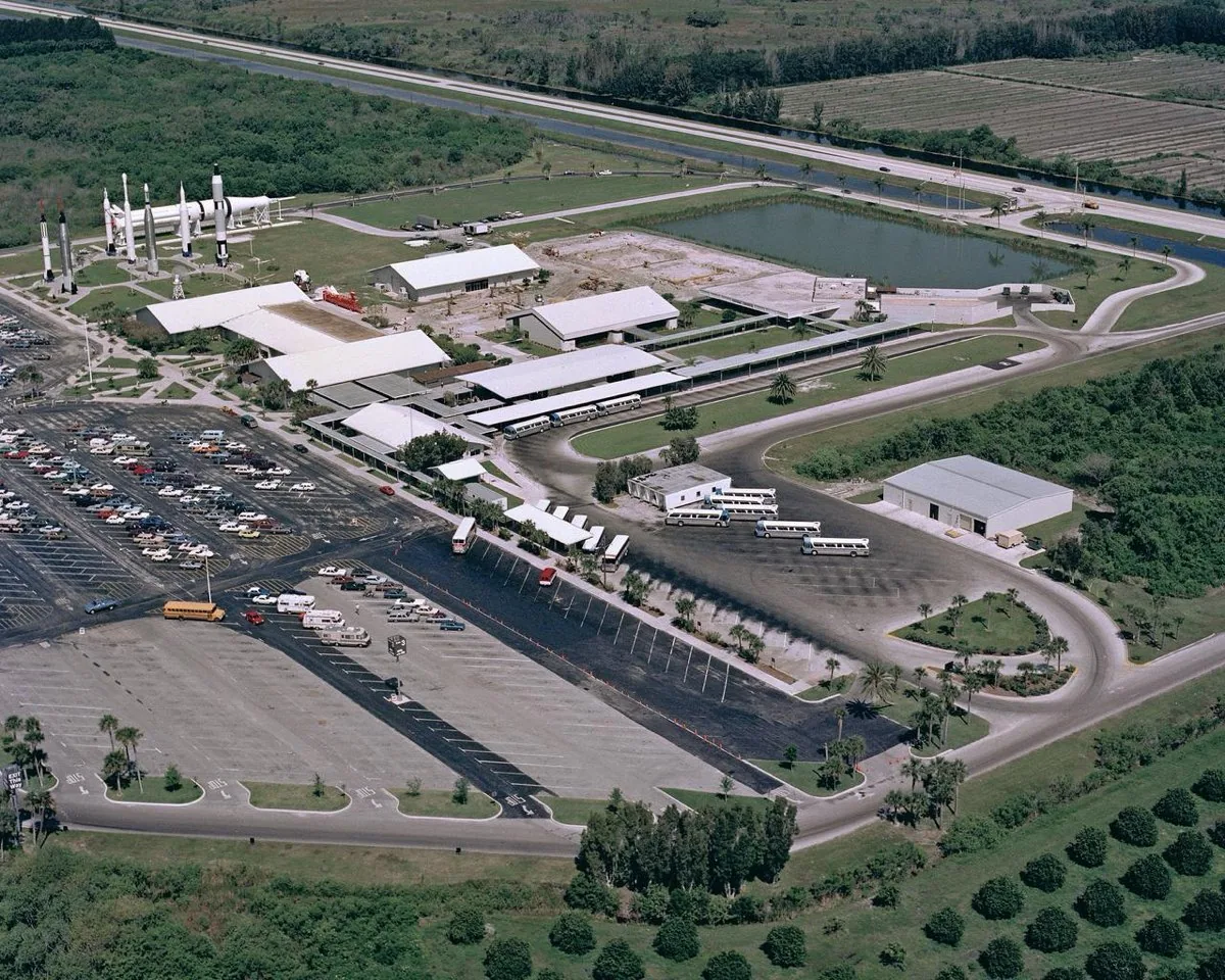 Aerial view of Kennedy Space Center showing launch facilities and the Vehicle Assembly Building