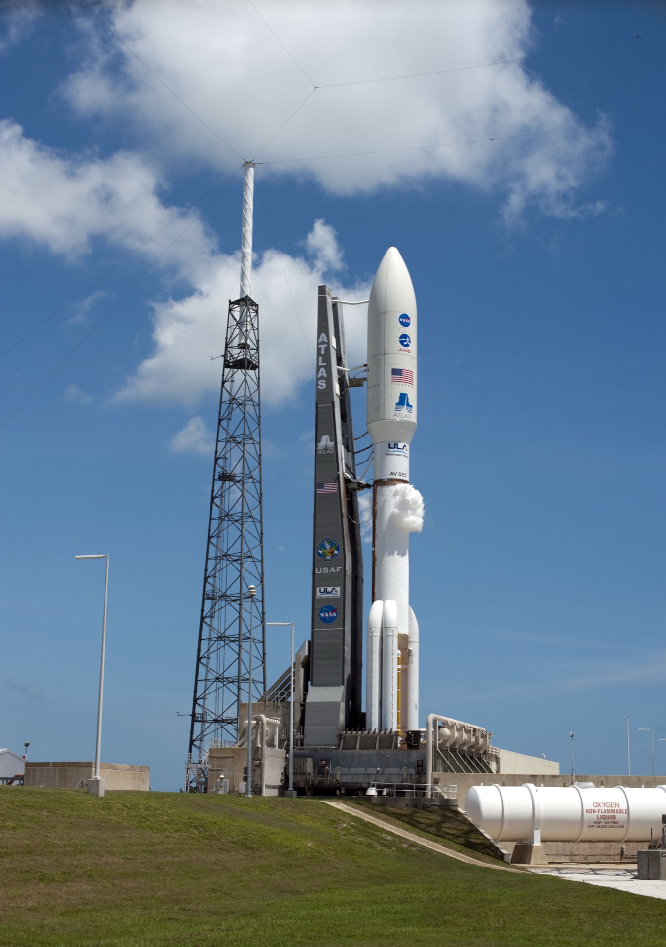 Atlas V 551 rocket vertical on Launch Pad 41 at Cape Canaveral