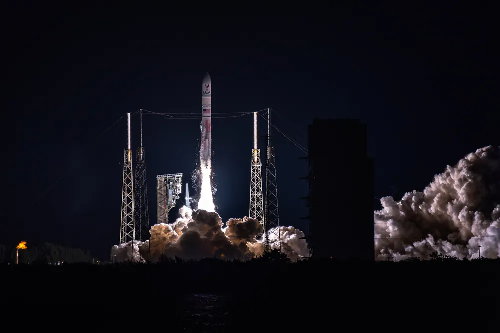 ULA's Vulcan Centaur lifts off from Space Launch Complex 41 on its Cert-1 maiden flight, 8 January 2024, carrying Astrobotic's Peregrine lunar lander.