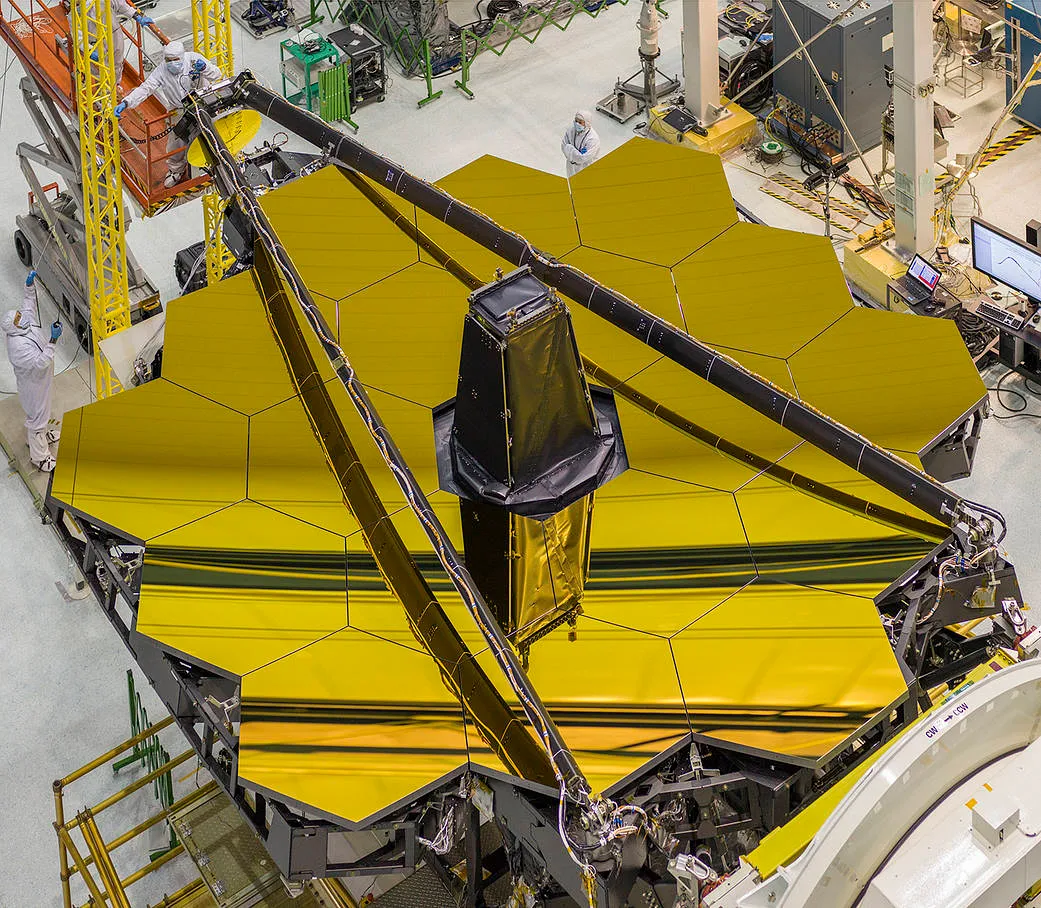 The James Webb Space Telescope's golden primary mirror in the Goddard clean room