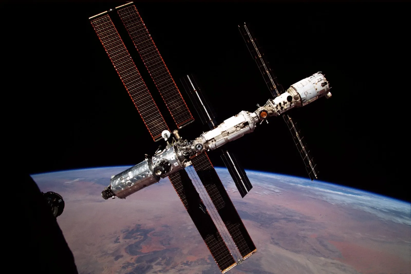 ISS Expedition 9