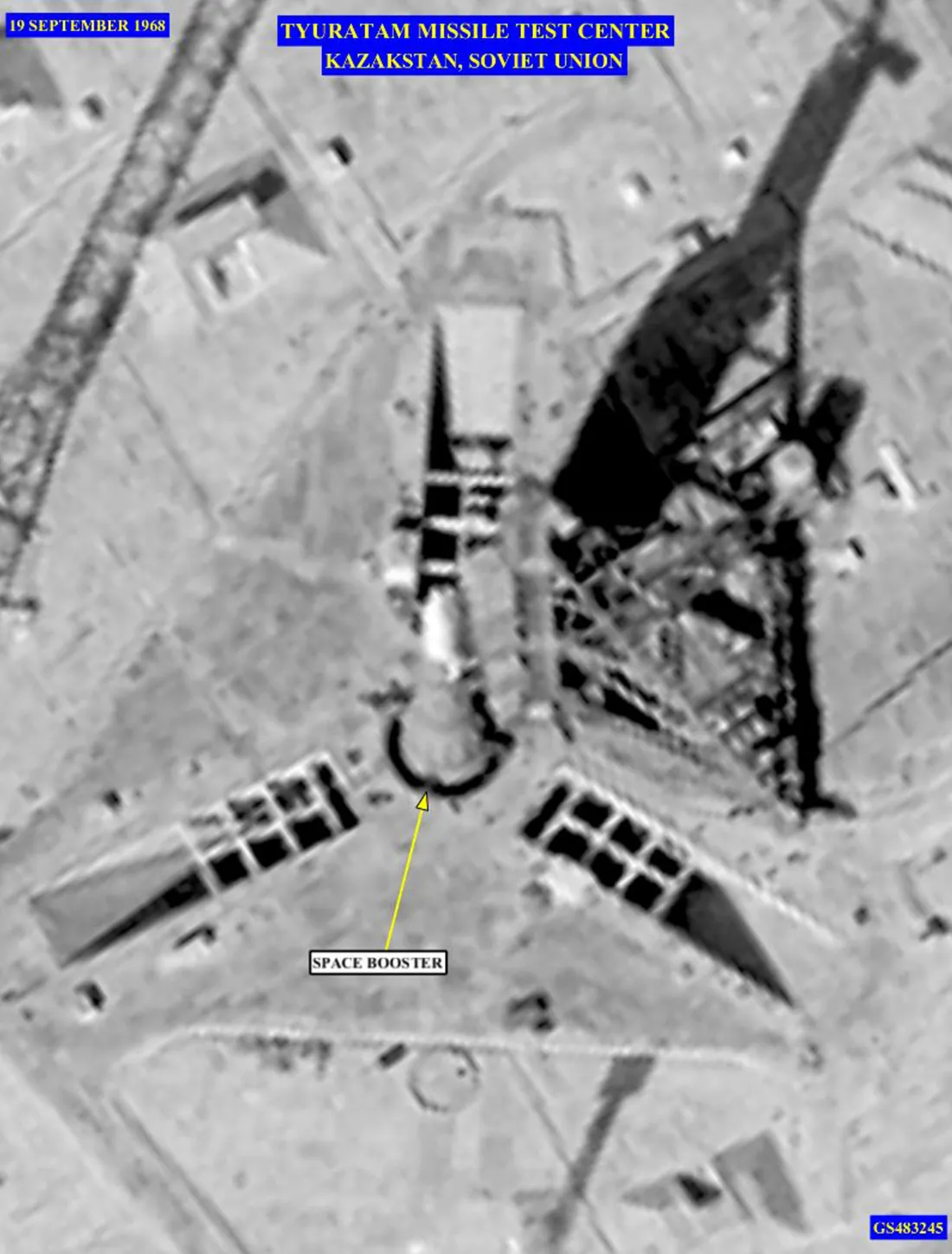 A real N1 on the pad at Baikonur, 19 September 1968.