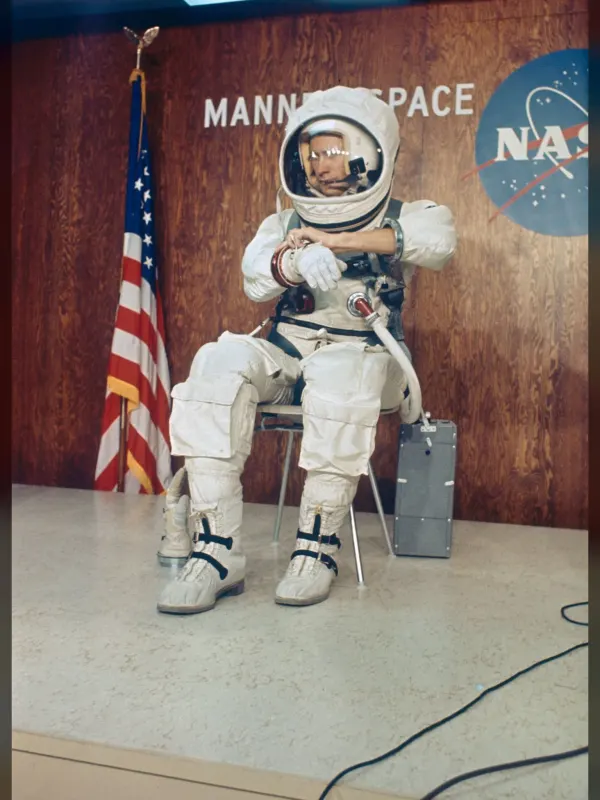Gemini G5C spacesuit